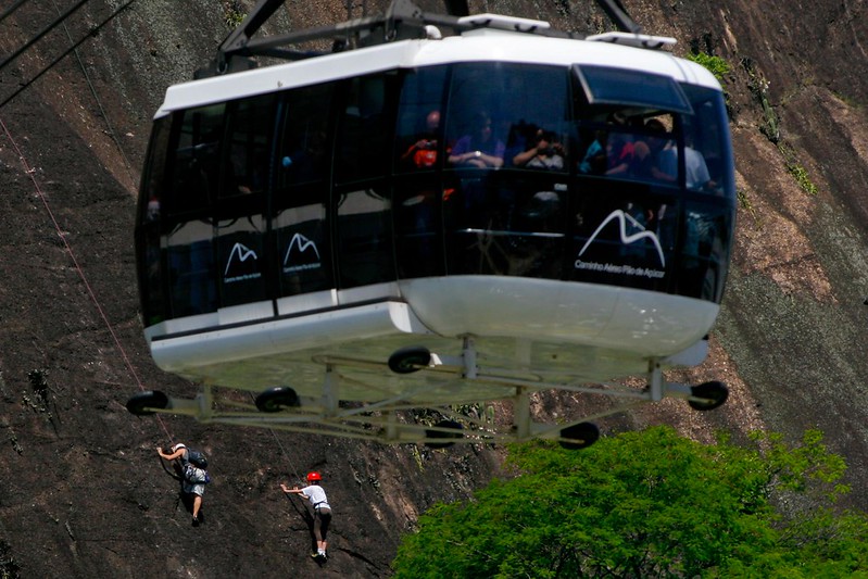 Arrampicata sul Morro do Pan di Zucchero