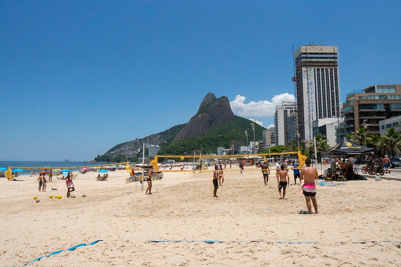 Beach volley sulla Spiaggia di Ipanema